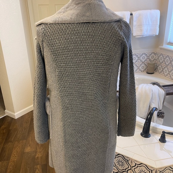 Love Token Polyester & Faux Fur Women’s Winter Jacket - Picture 5 of 6